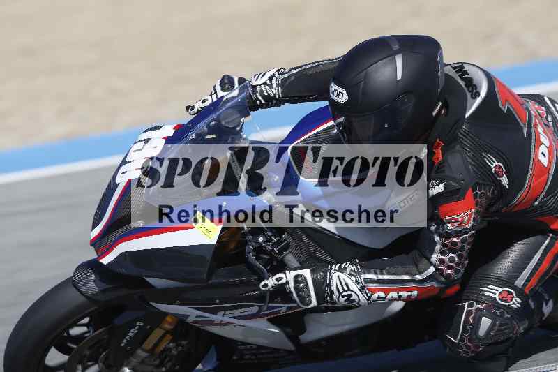 /Archiv-2024/02 29.01.-02.02.2024 Moto Center Thun Jerez/Gruppe schwarz-black/130